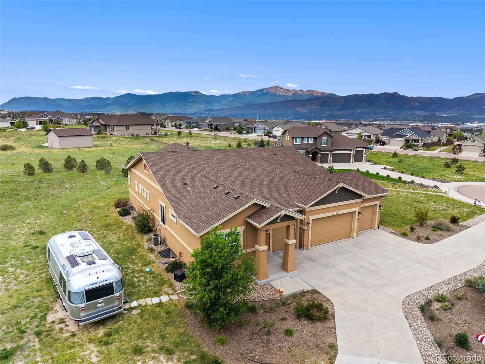 3729 Floating Cloud Court