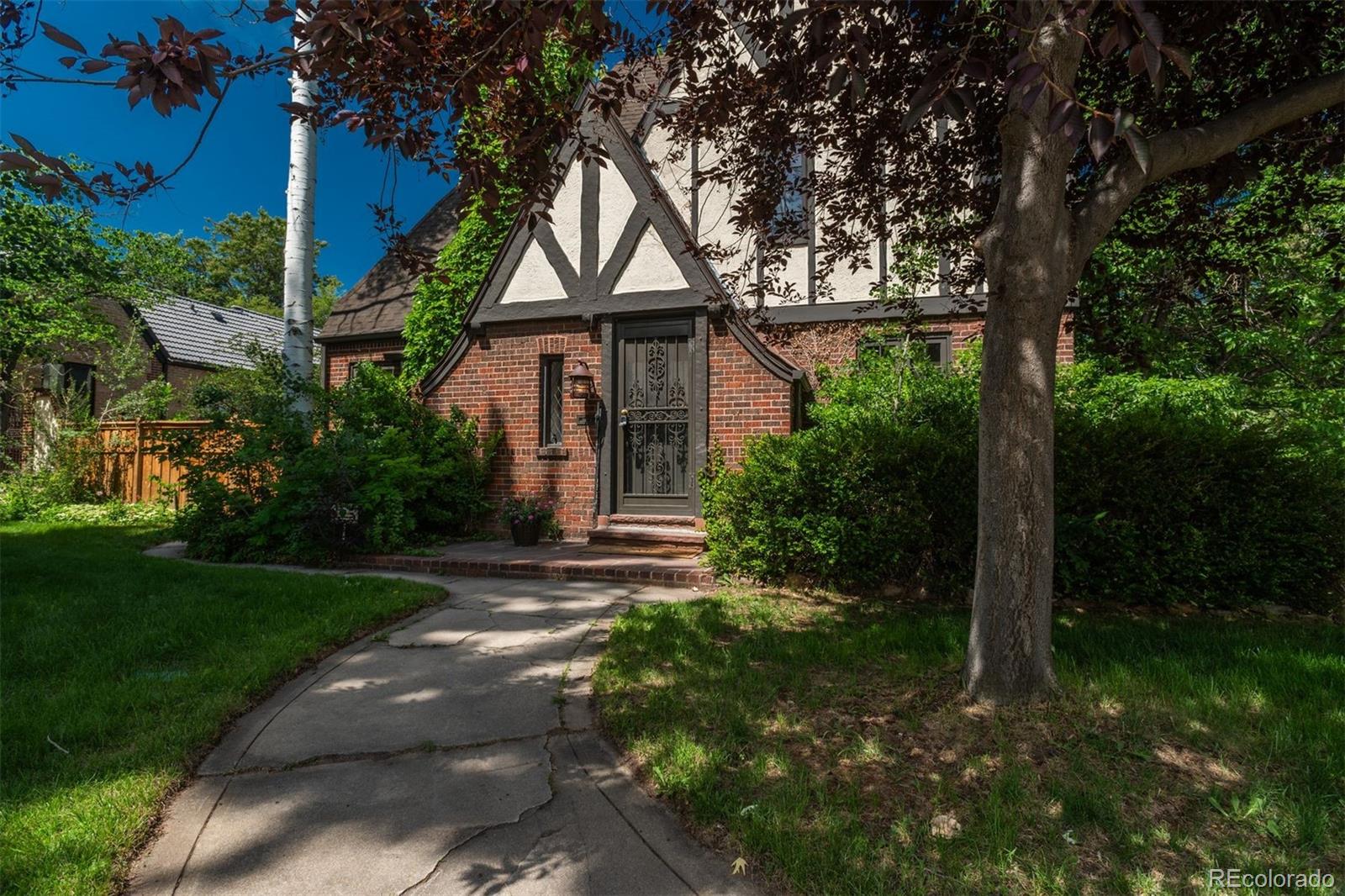 395 Albion Street
