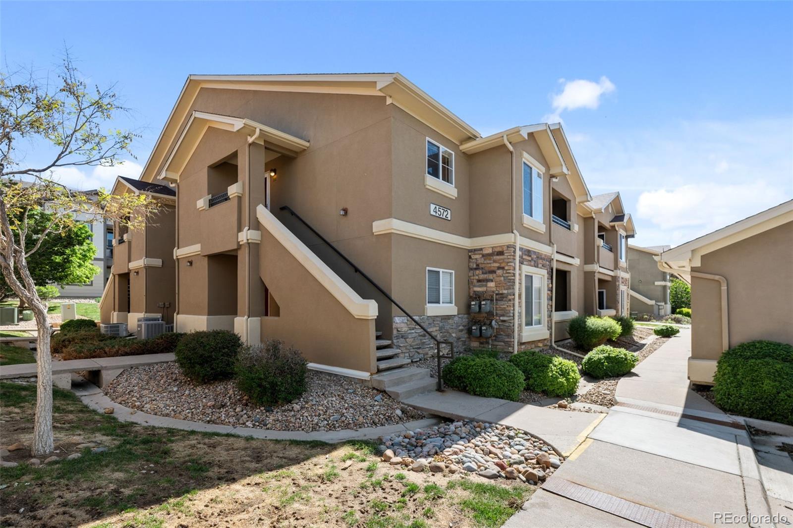 4572 Copeland Loop Unit 201