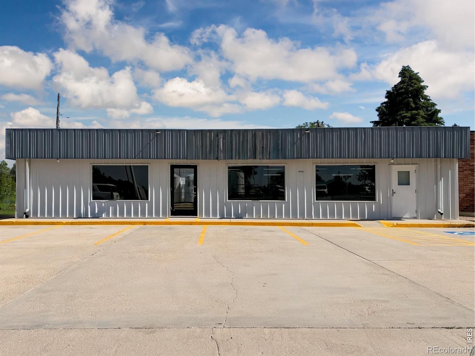 1144 Main Street