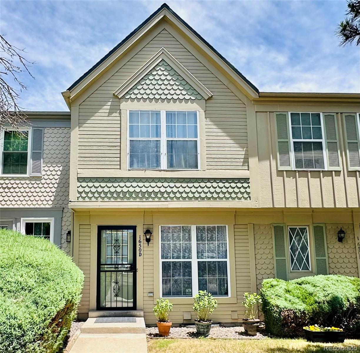 1650 S Ivory Circle Unit D