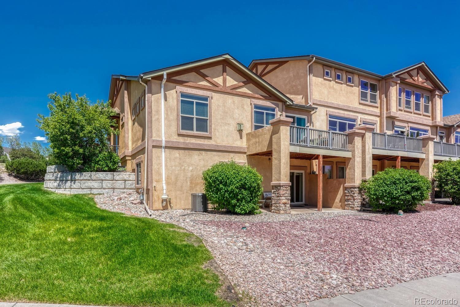 8492 Artesian Springs Point