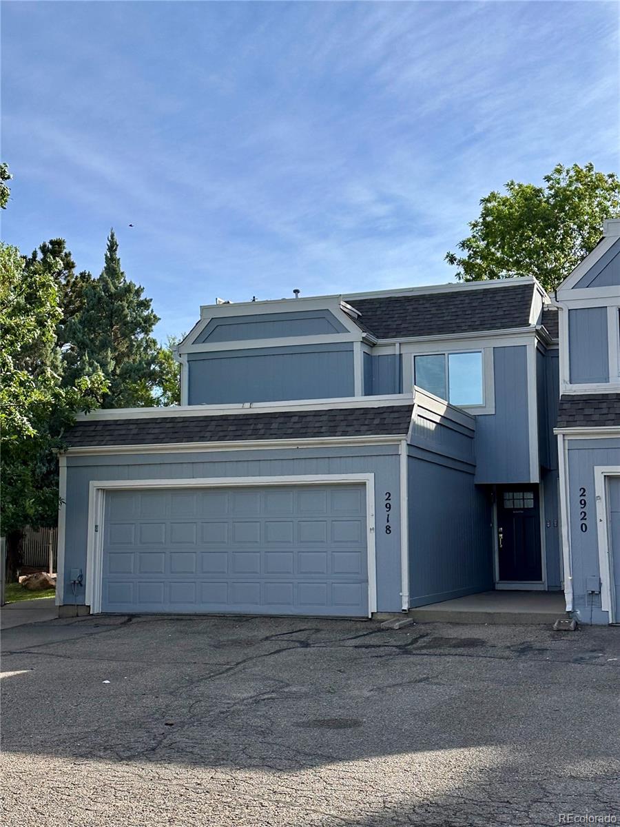 2918 S Parker Court
