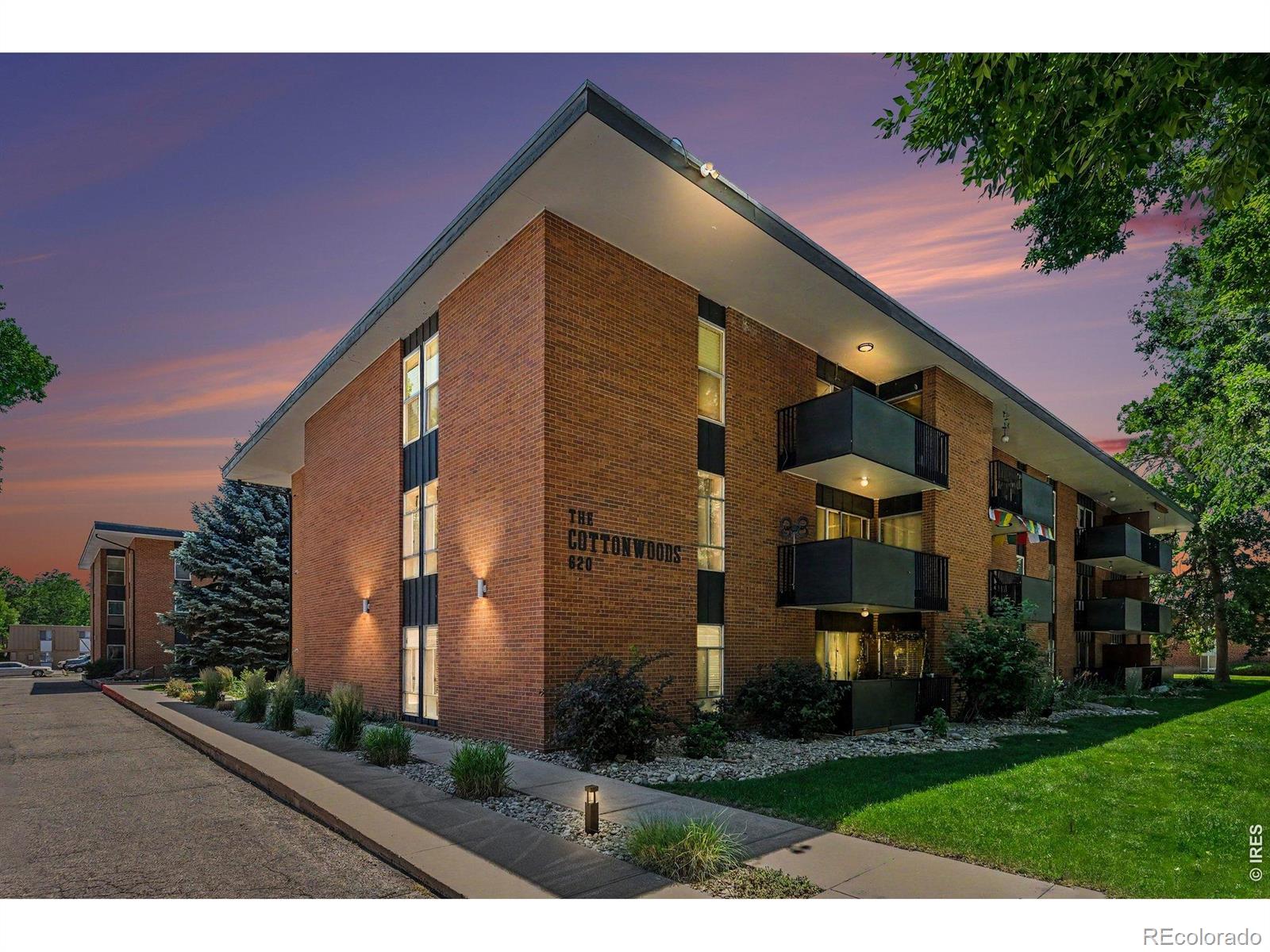 620 Mathews Street Unit 211