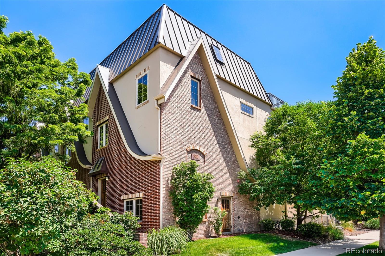 930 S Pearl Street Unit 101