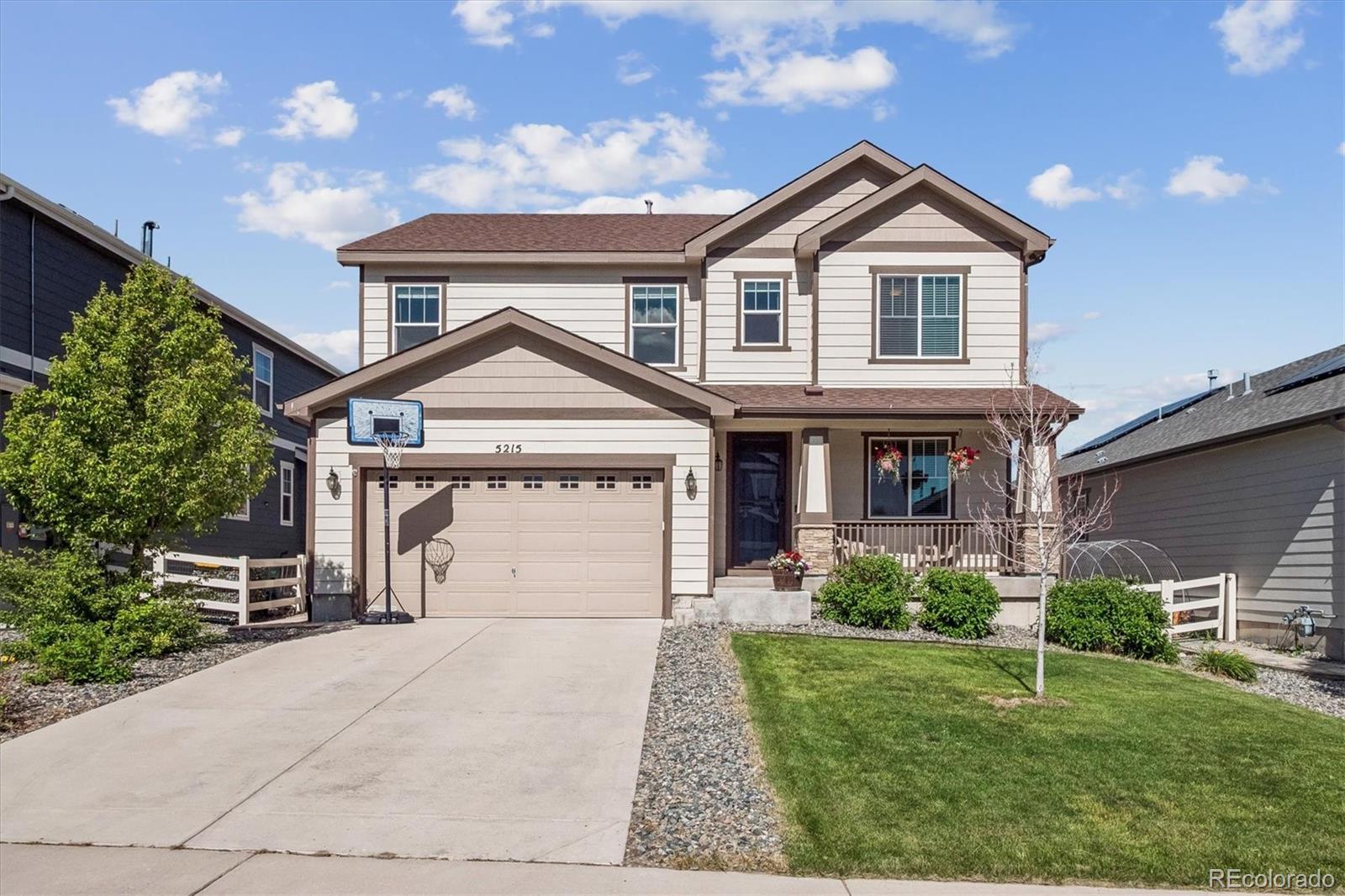 5215 Ditmars Trail