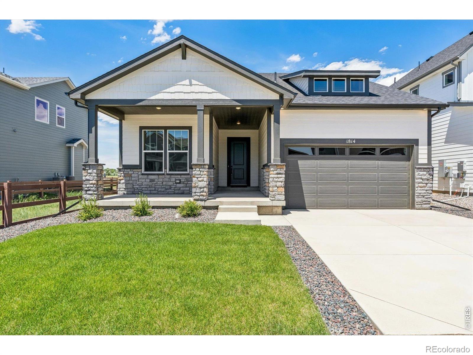 1814 Cord Grass Drive
