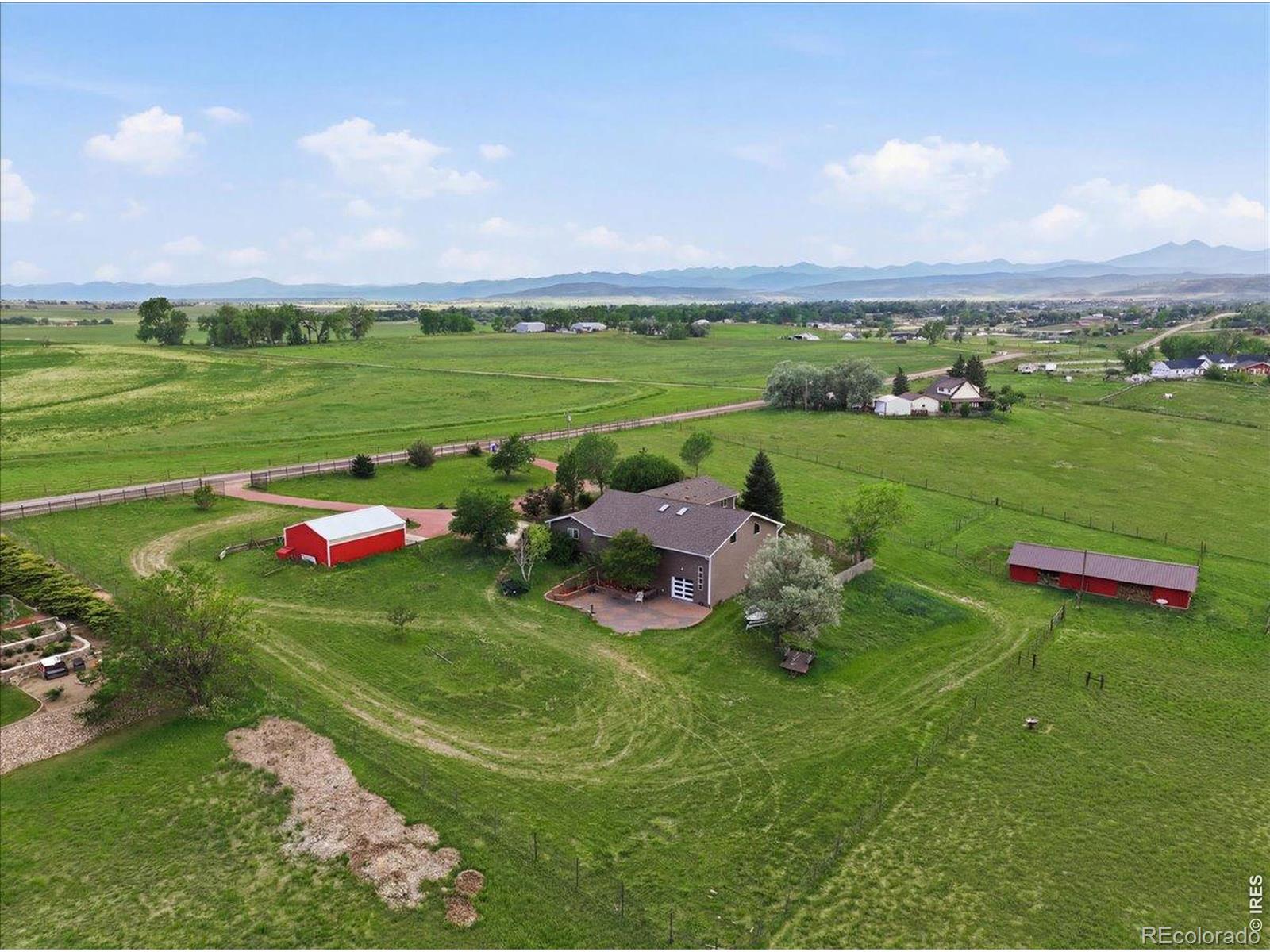 1916 W County Road 6