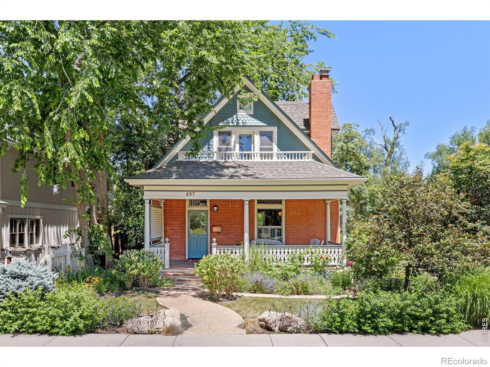 497 Arapahoe Avenue