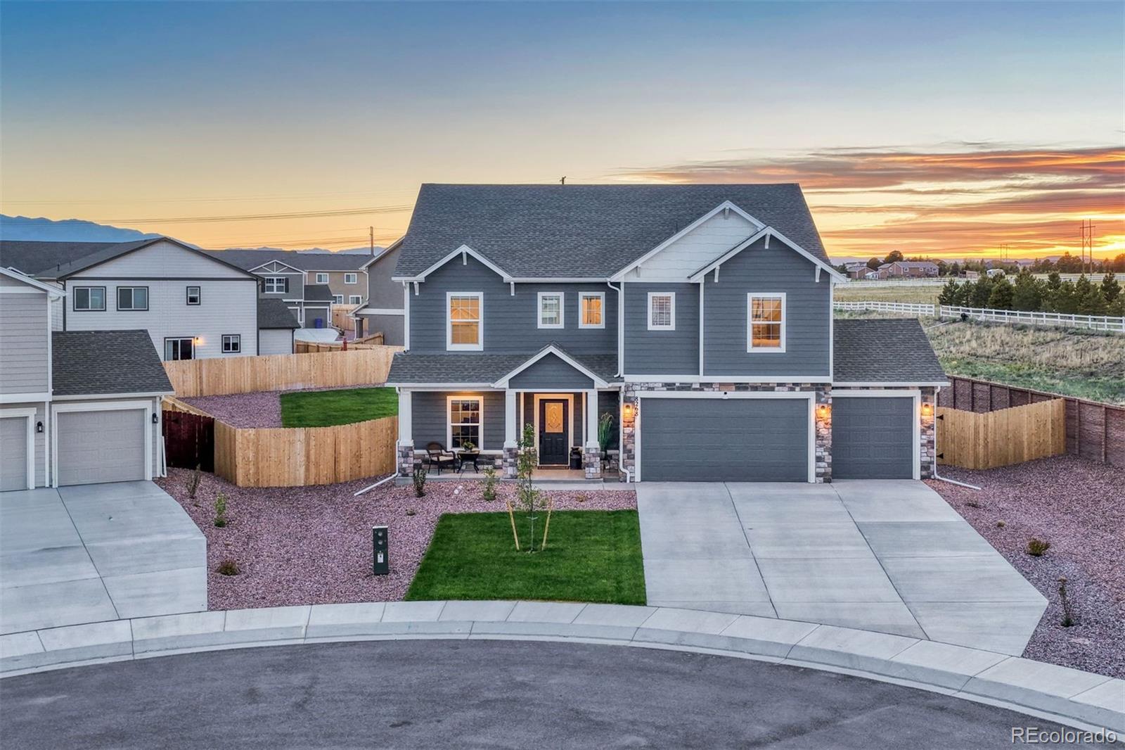 8268 Sophia Lane
