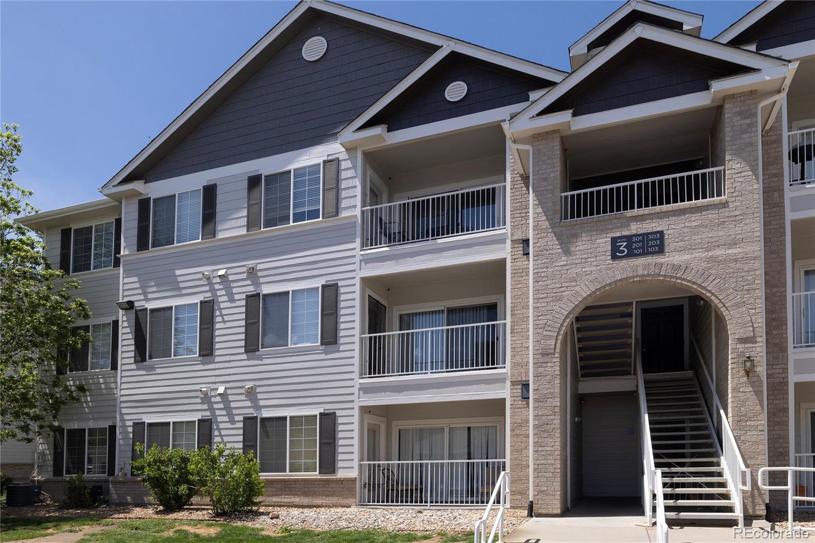 15700 E Jamison Drive Unit 3-201