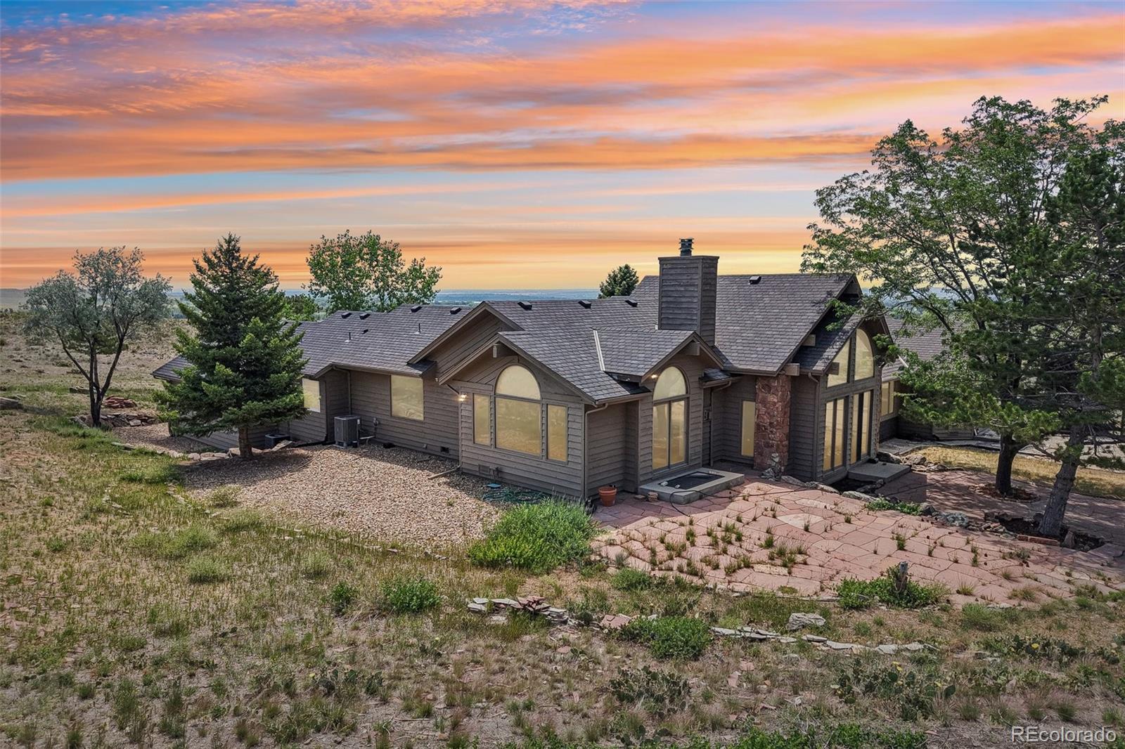 6915 Rabbit Mountain Road