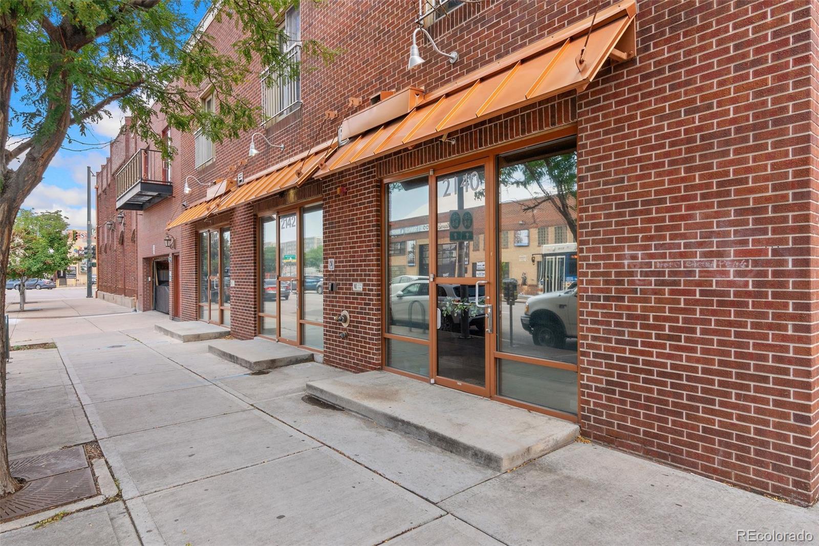 2142 Curtis Street Unit 101