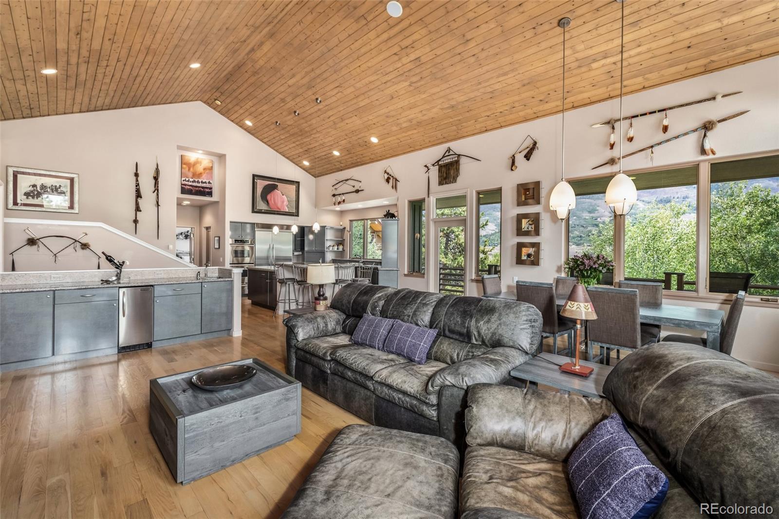 1744 Falcon Drive