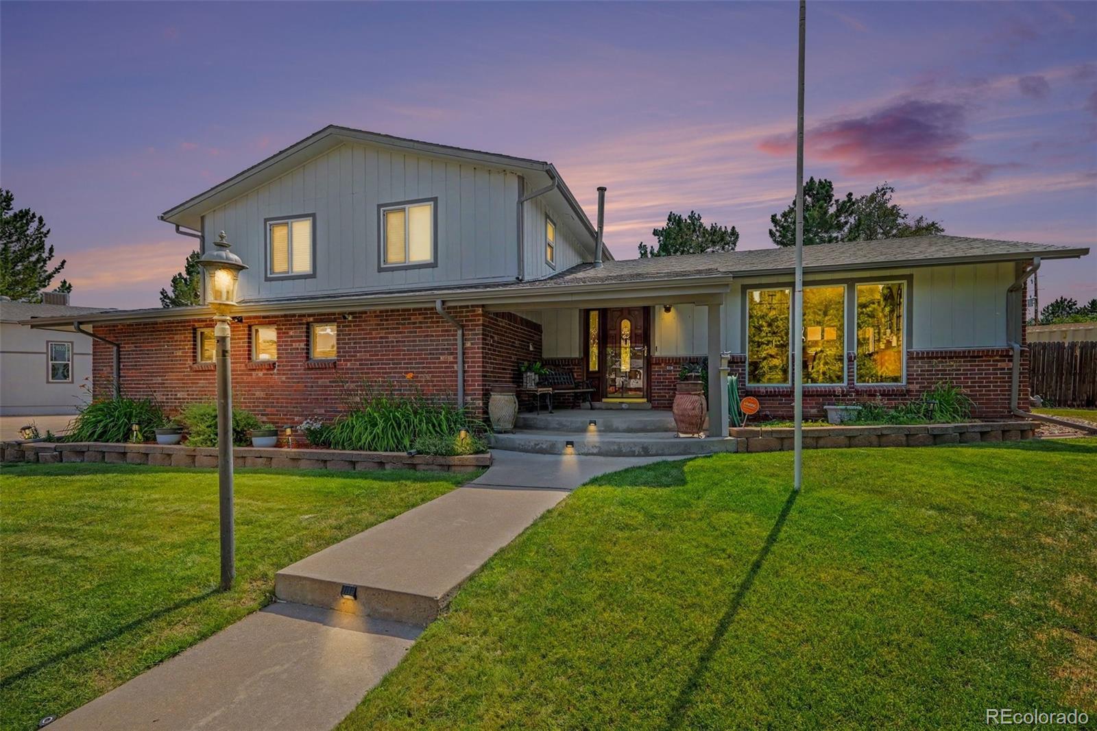8143 S Otis Court