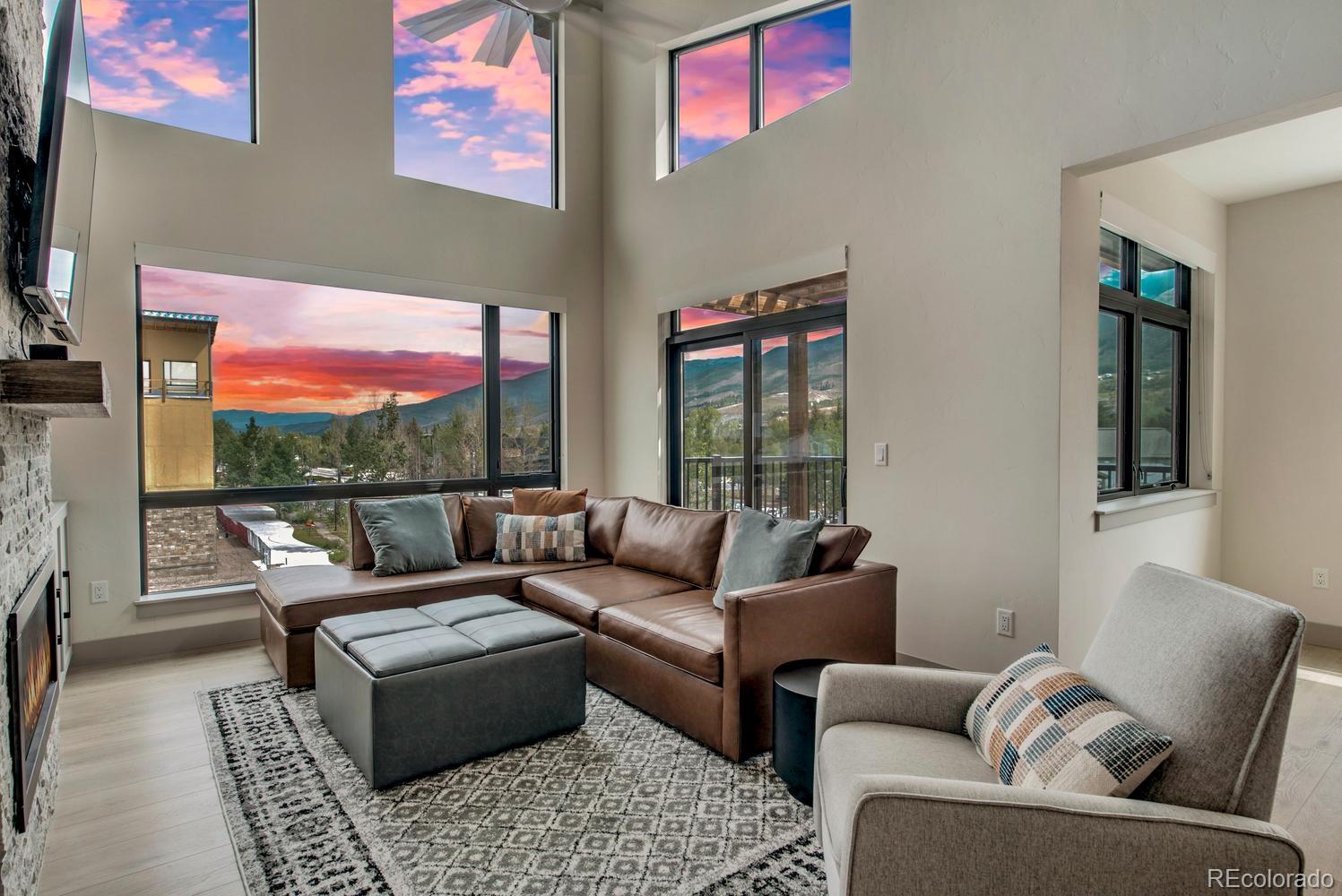 37 W 4th Street Unit 301E