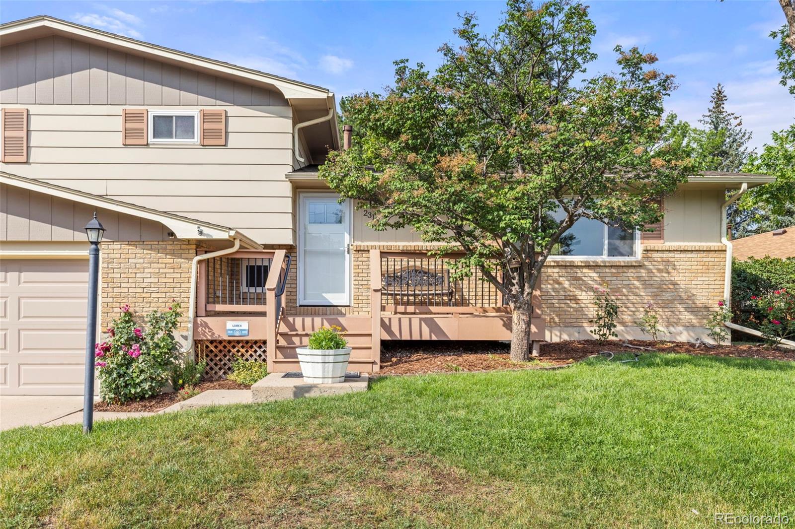 2313 Farisita Drive