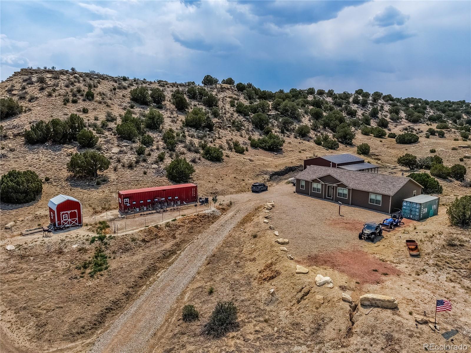 1121 Stone Cliff Drive