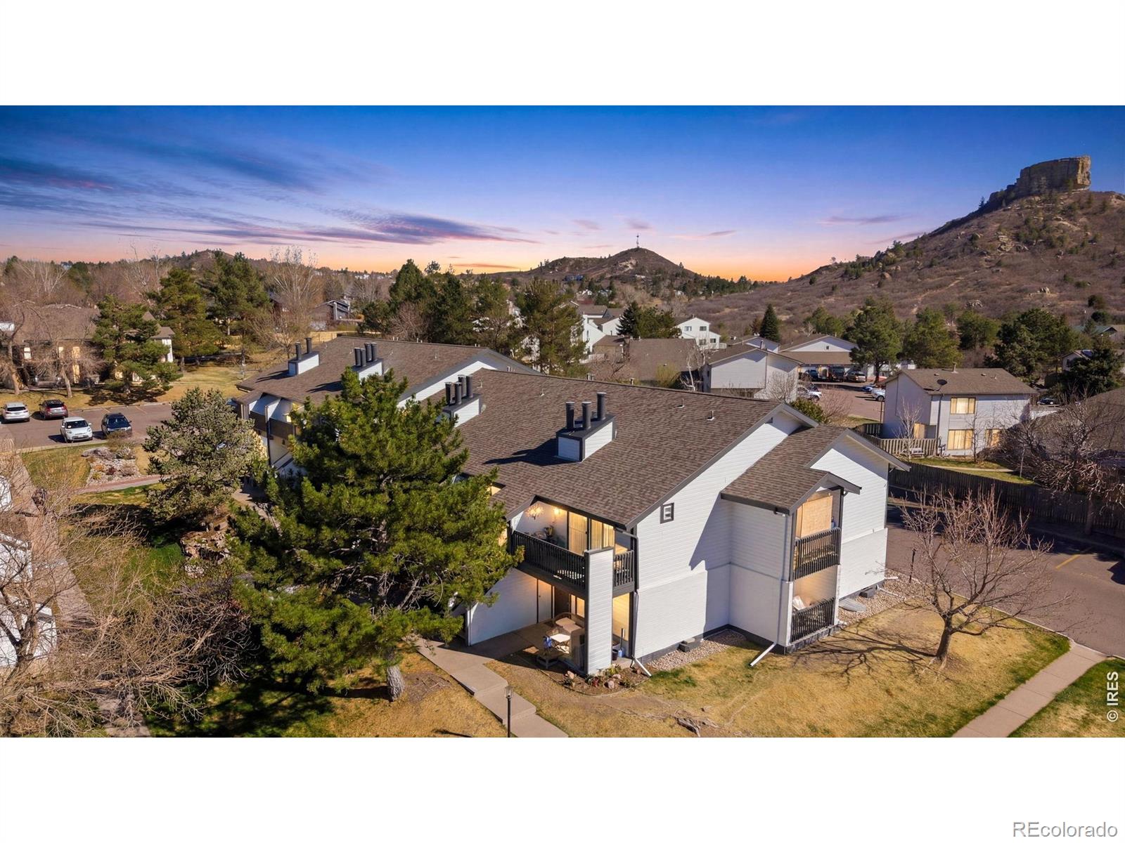 532 Oakwood Drive Unit E207
