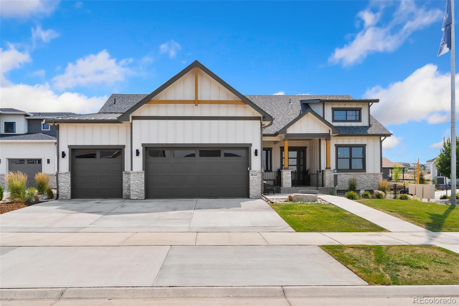 3632 N Buchanan Court