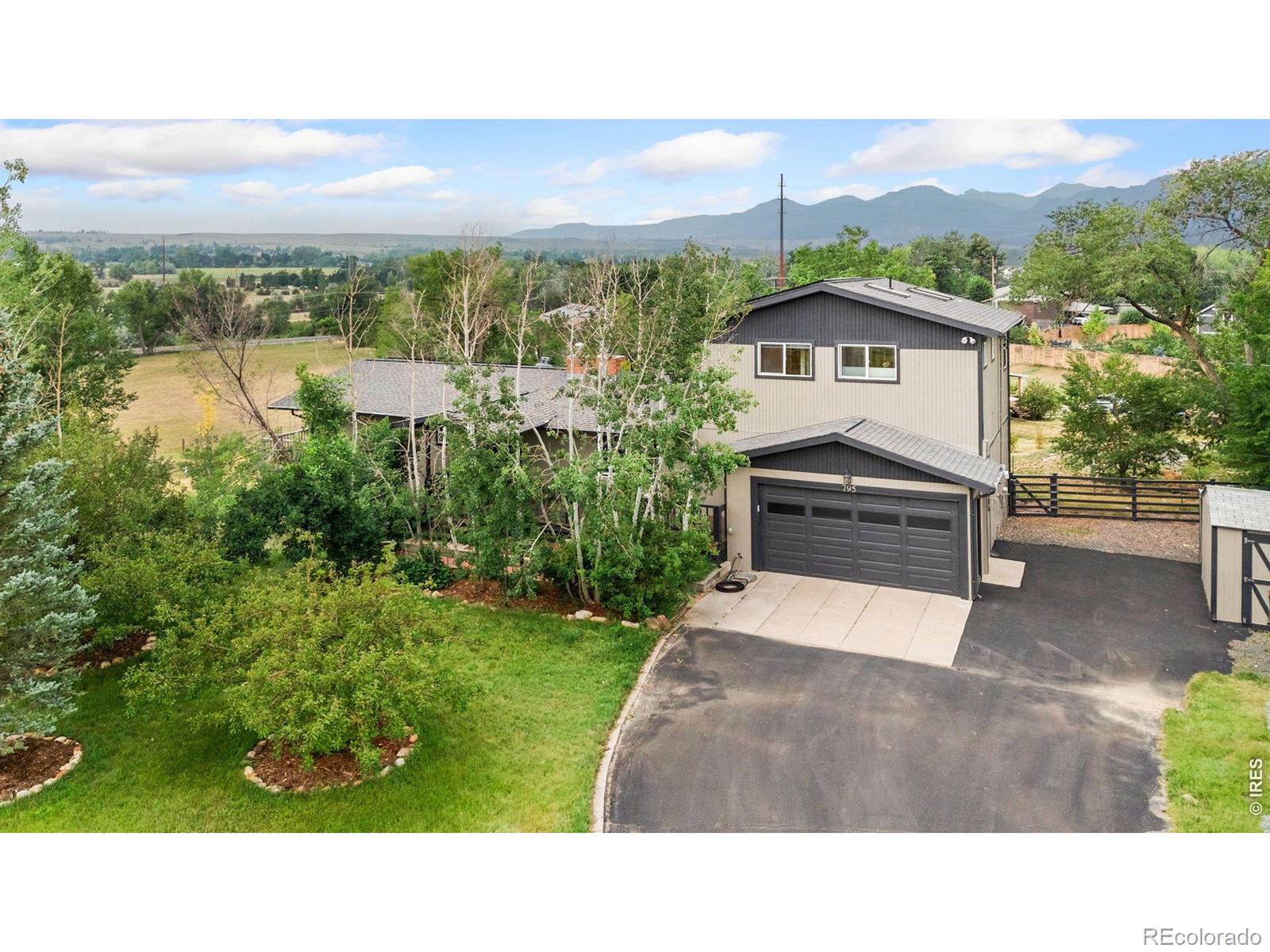 795 Fox Hill Court
