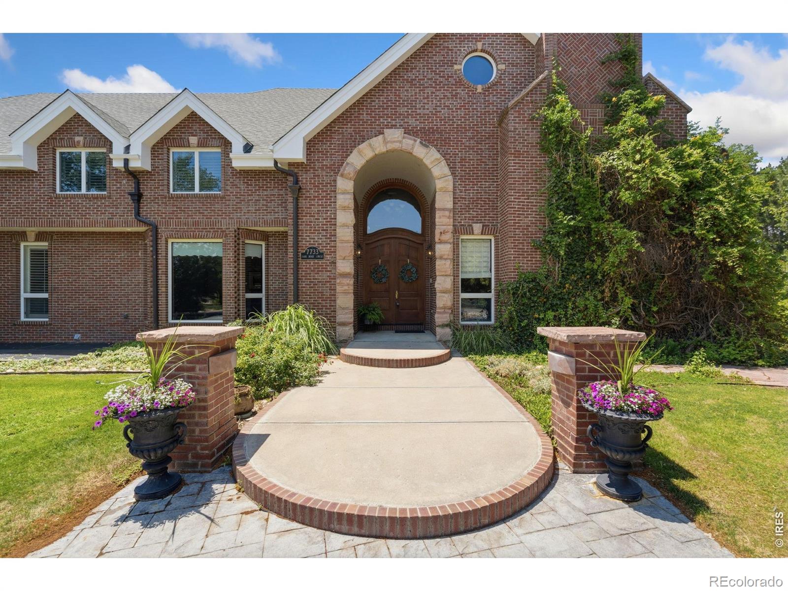 7733 Park Ridge Circle
