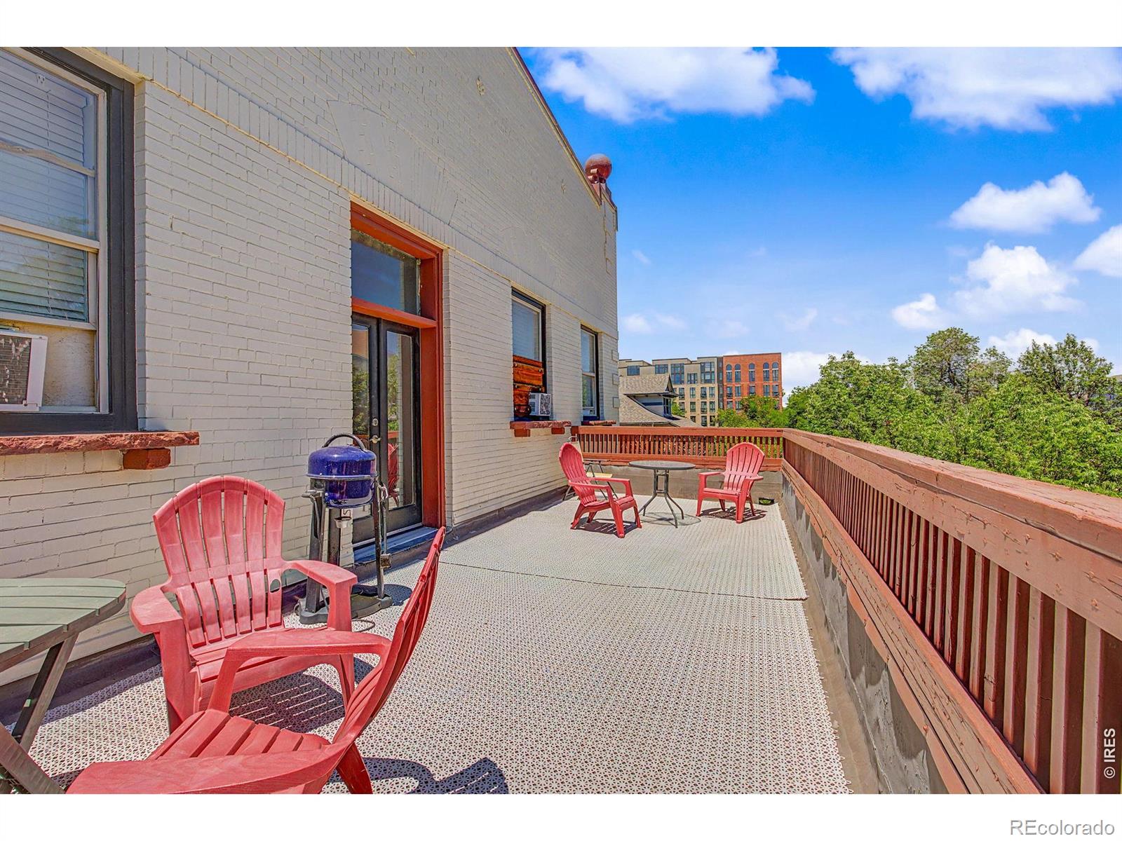 1629 N Clarkson Street Unit 11