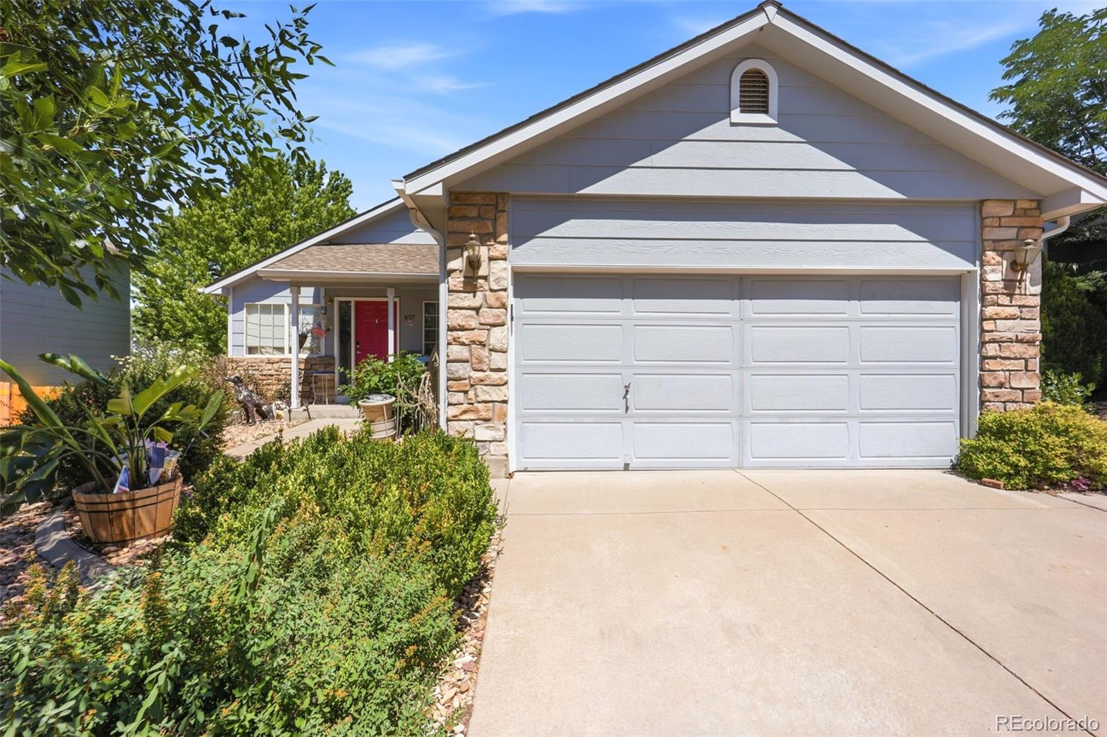 607 Branding Iron Lane