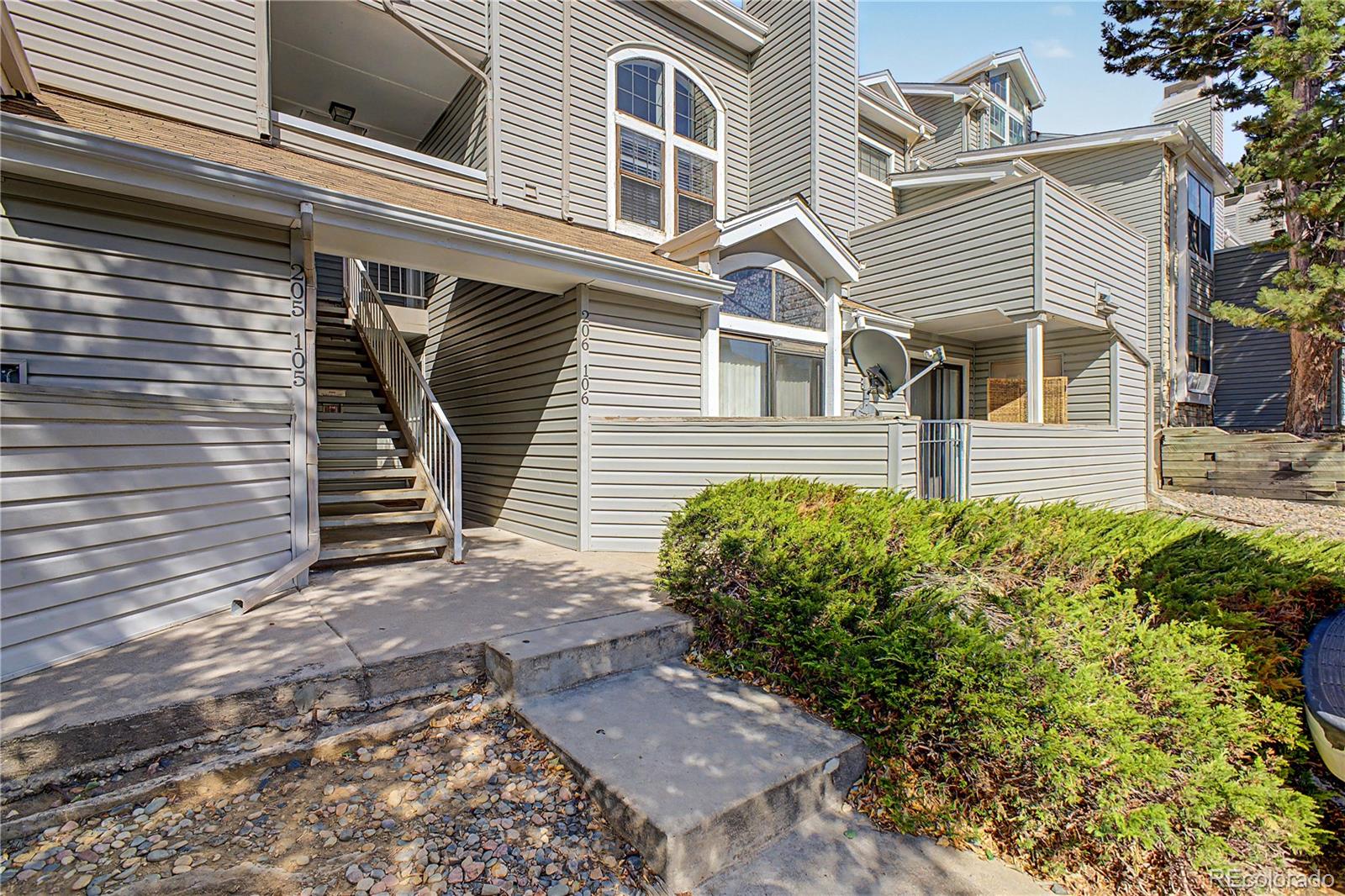 942 S Walden Street Unit 106
