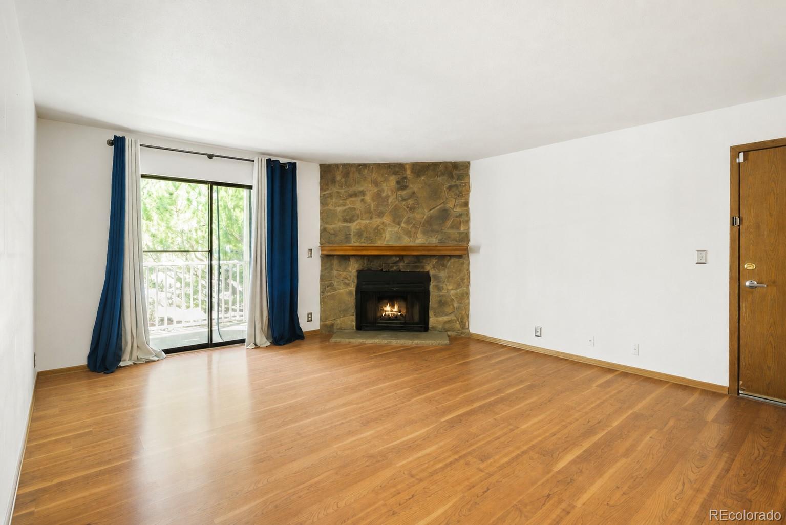907 S Yampa Street Unit 103