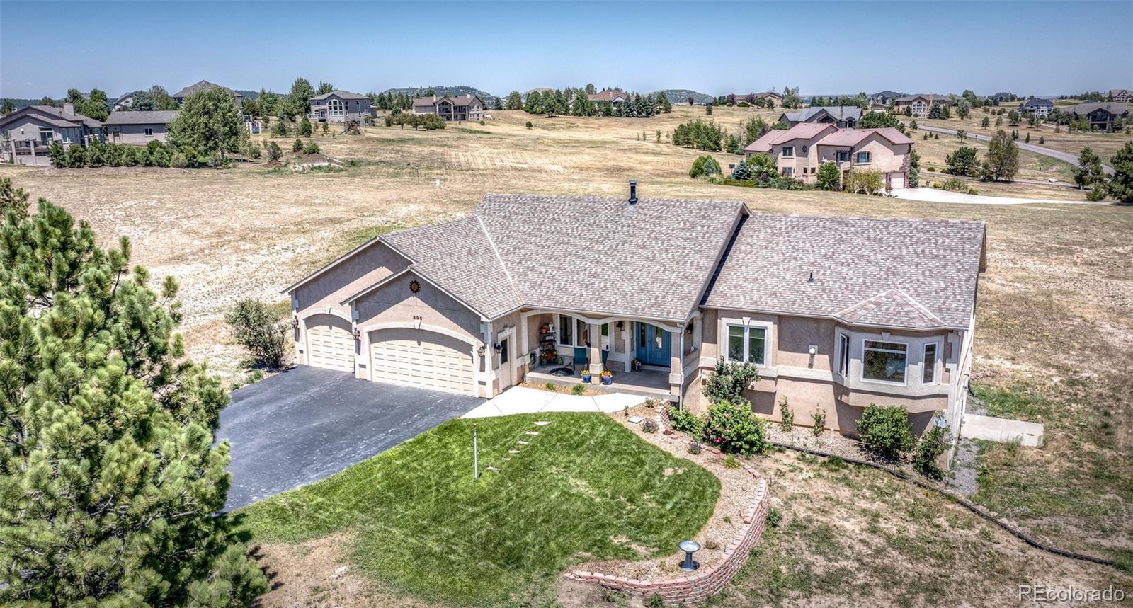 890 E Kings Deer Point