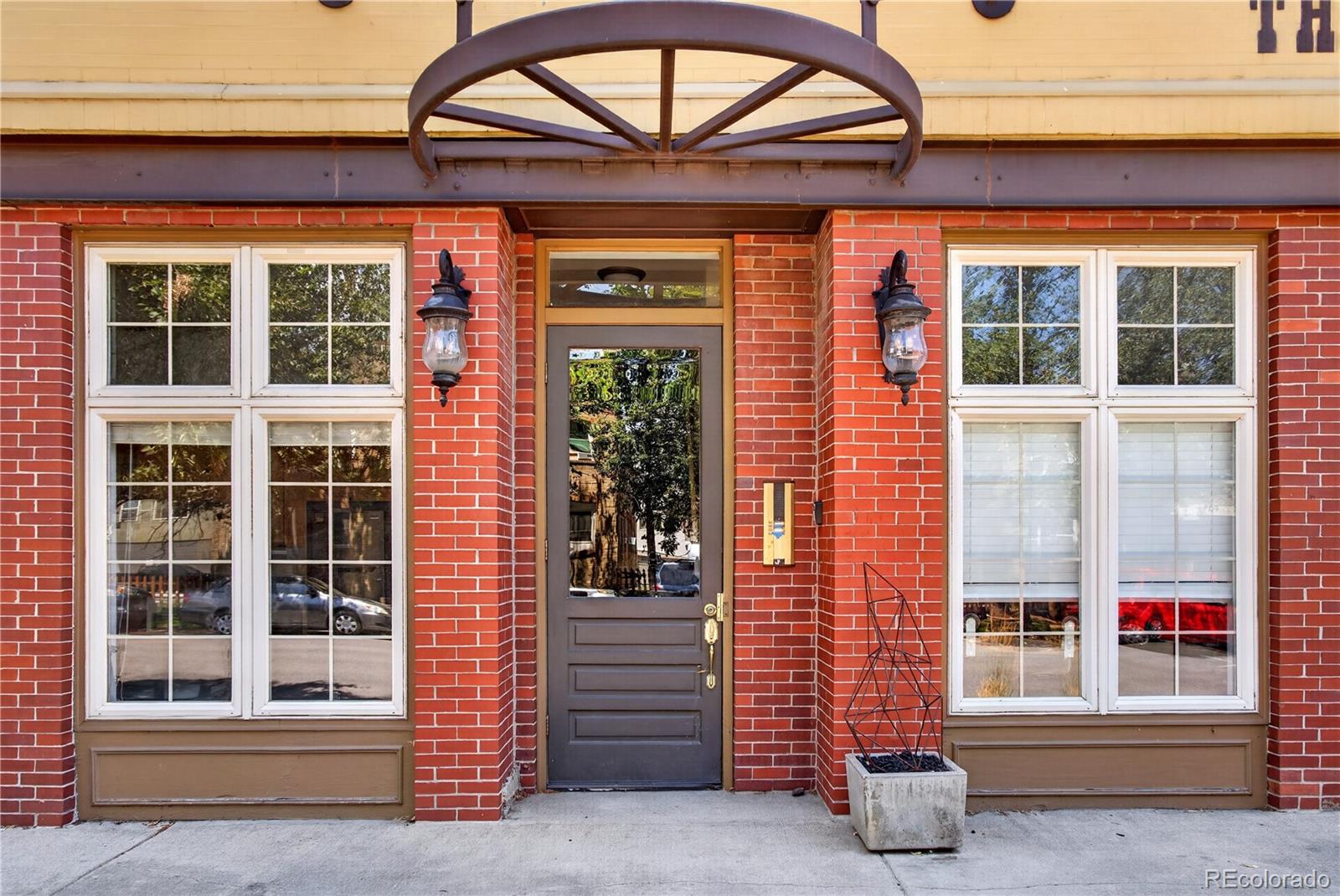 800 E 18th Avenue Unit 103