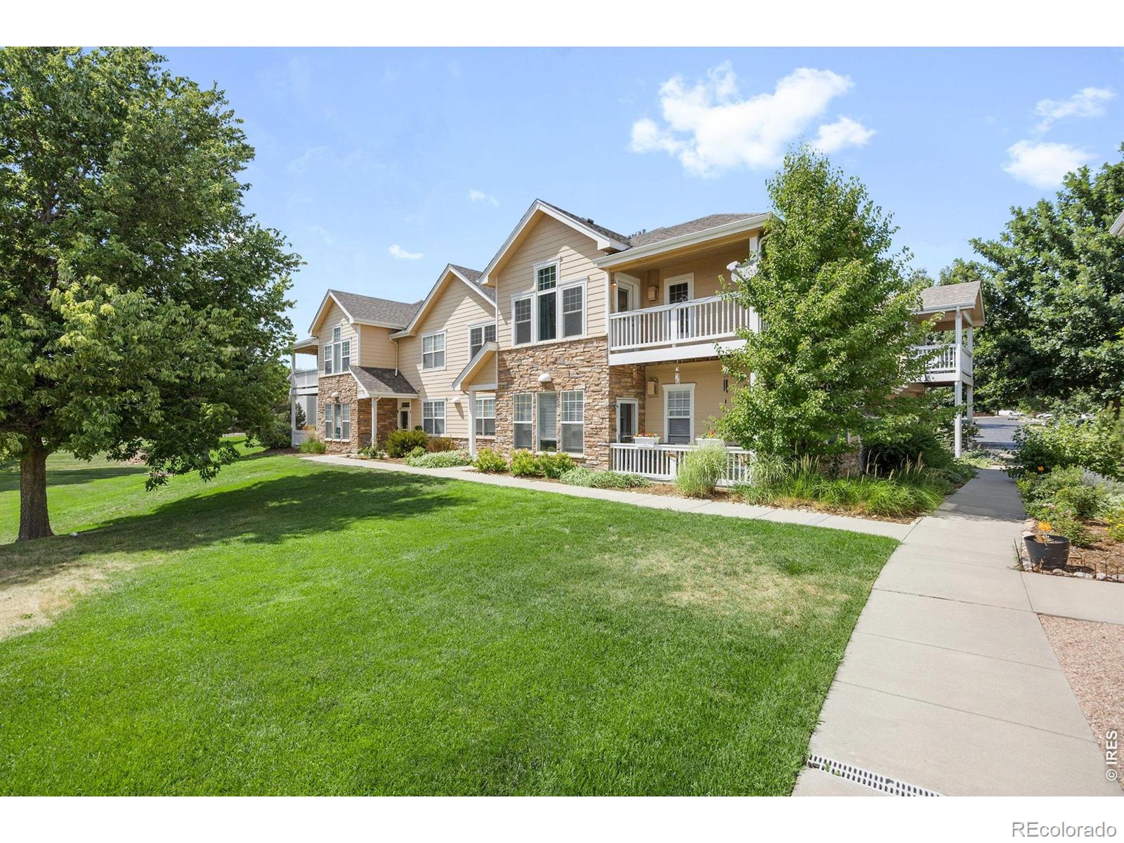 3758 Ponderosa Court Unit 5