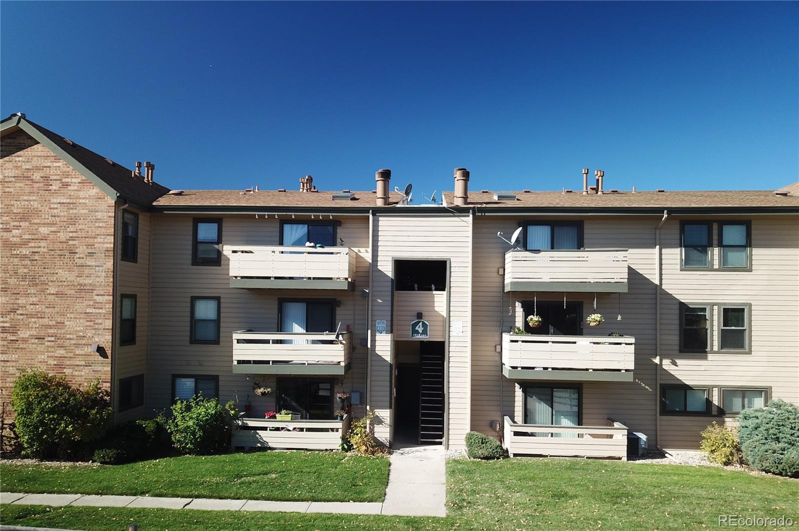 430 Zang Street Unit 4-105