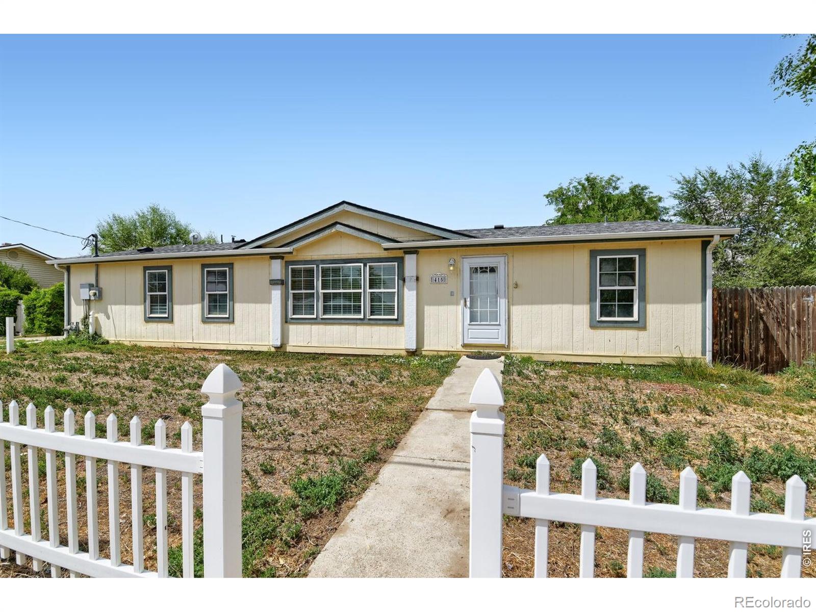 415 E Woodward Avenue