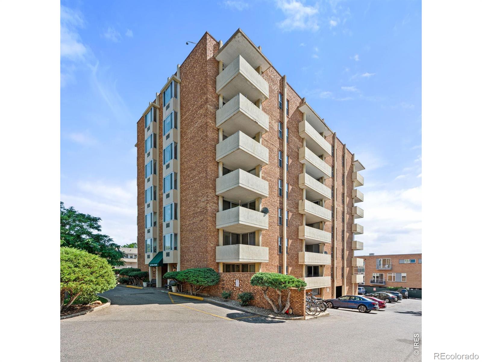 850 20th Street Unit 202