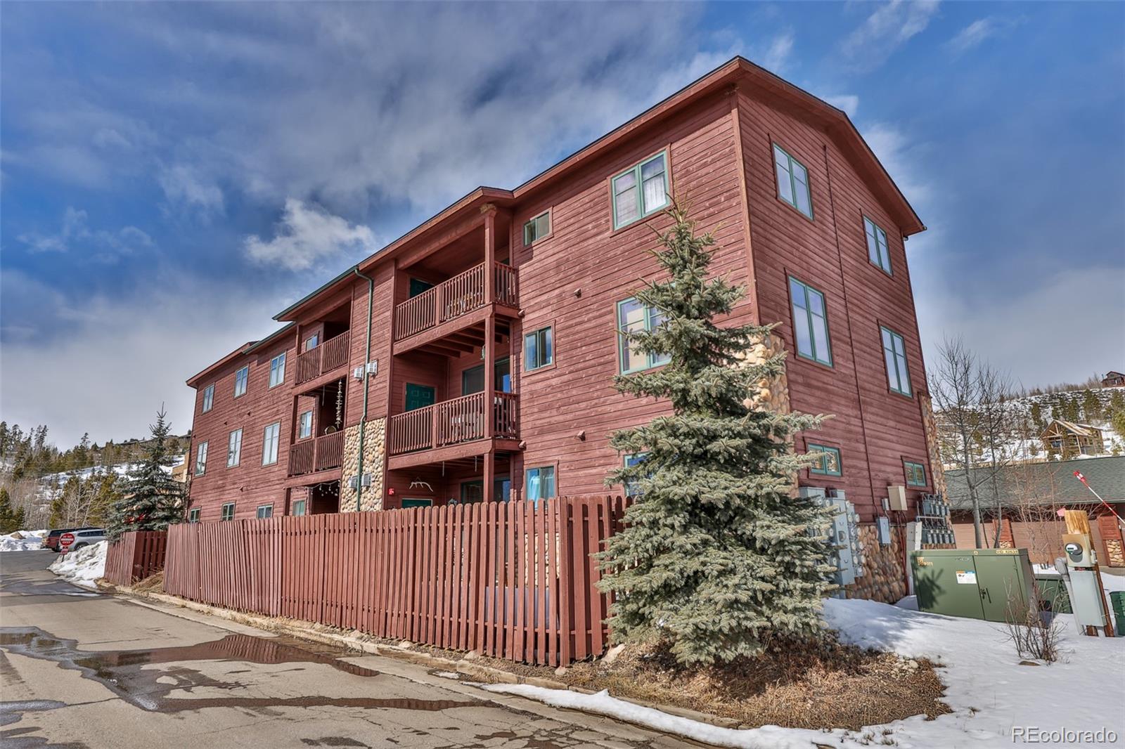 203 Bella Vista Court Unit 306
