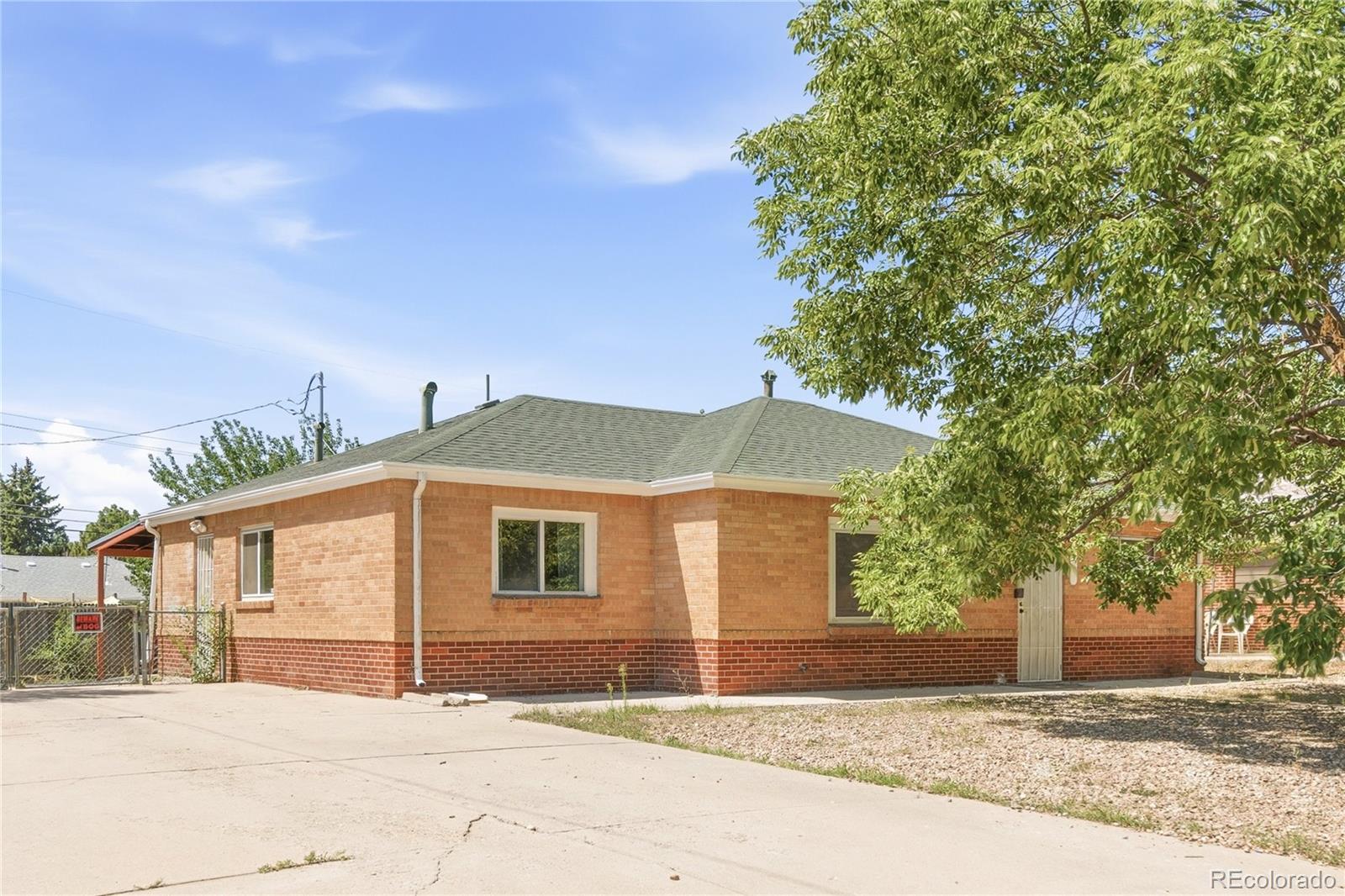 1070 Elm Place