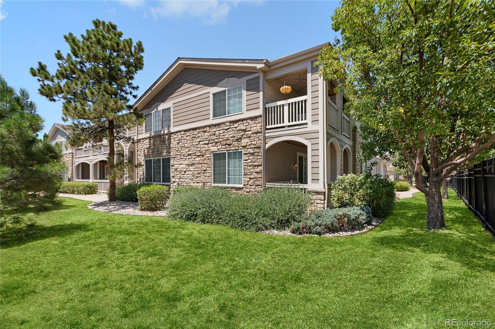 4251 S Blackhawk Circle Unit 3B