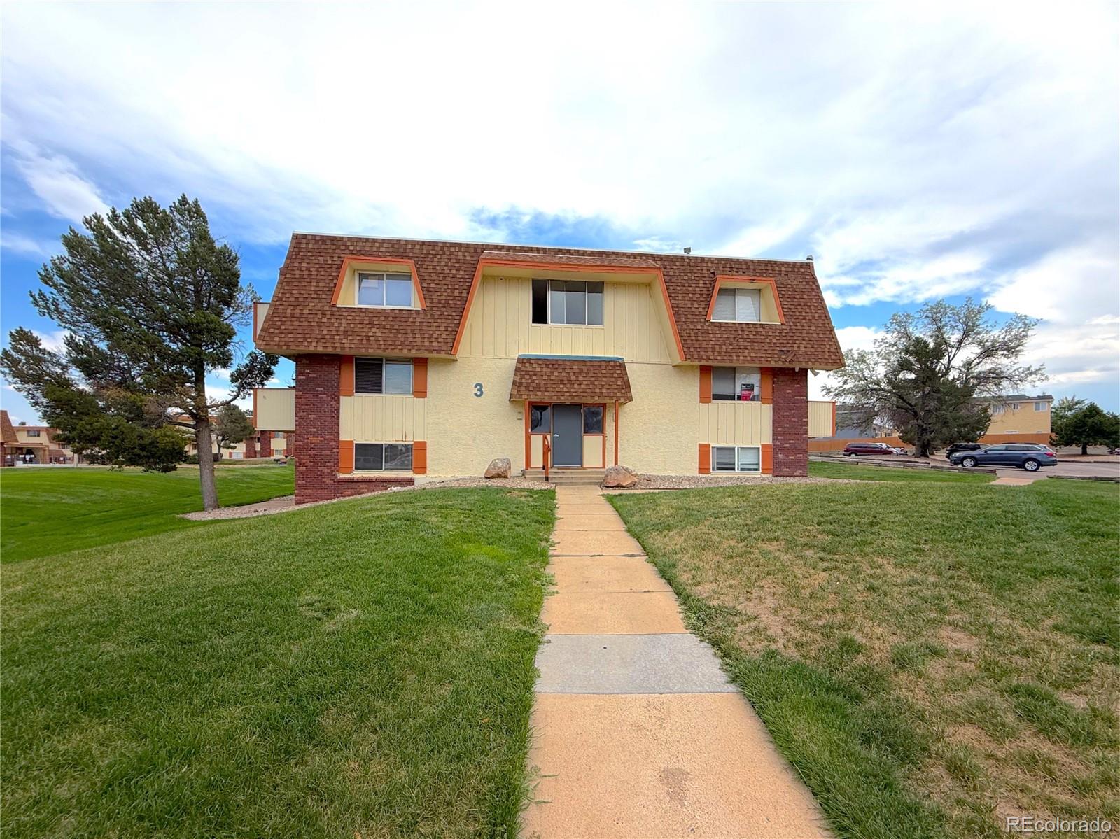 10211 Ura Lane Unit 3-303