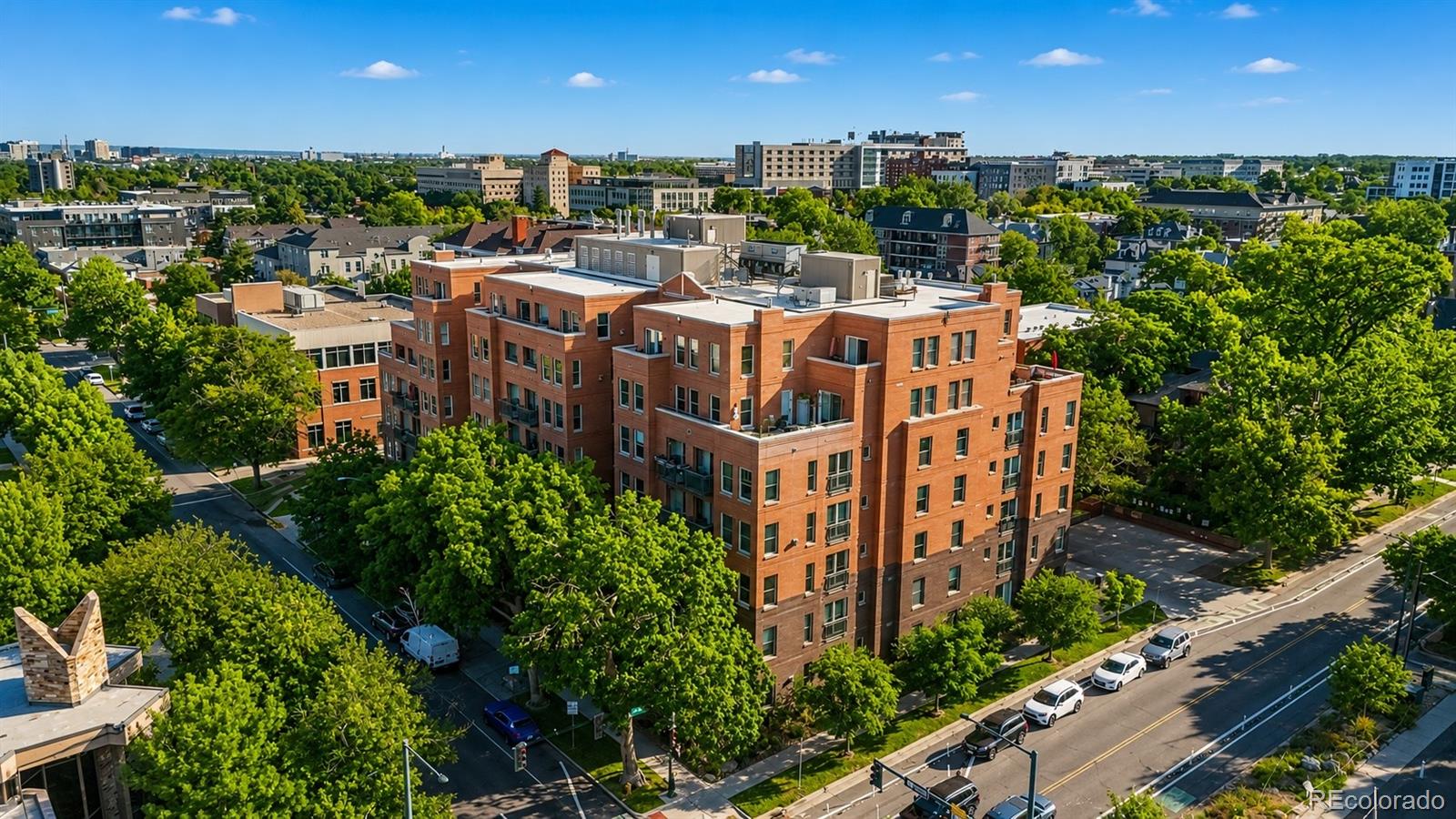 1630 N Clarkson Street Unit 204