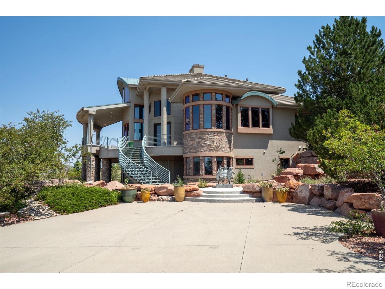 2950 Hidden Valley Drive