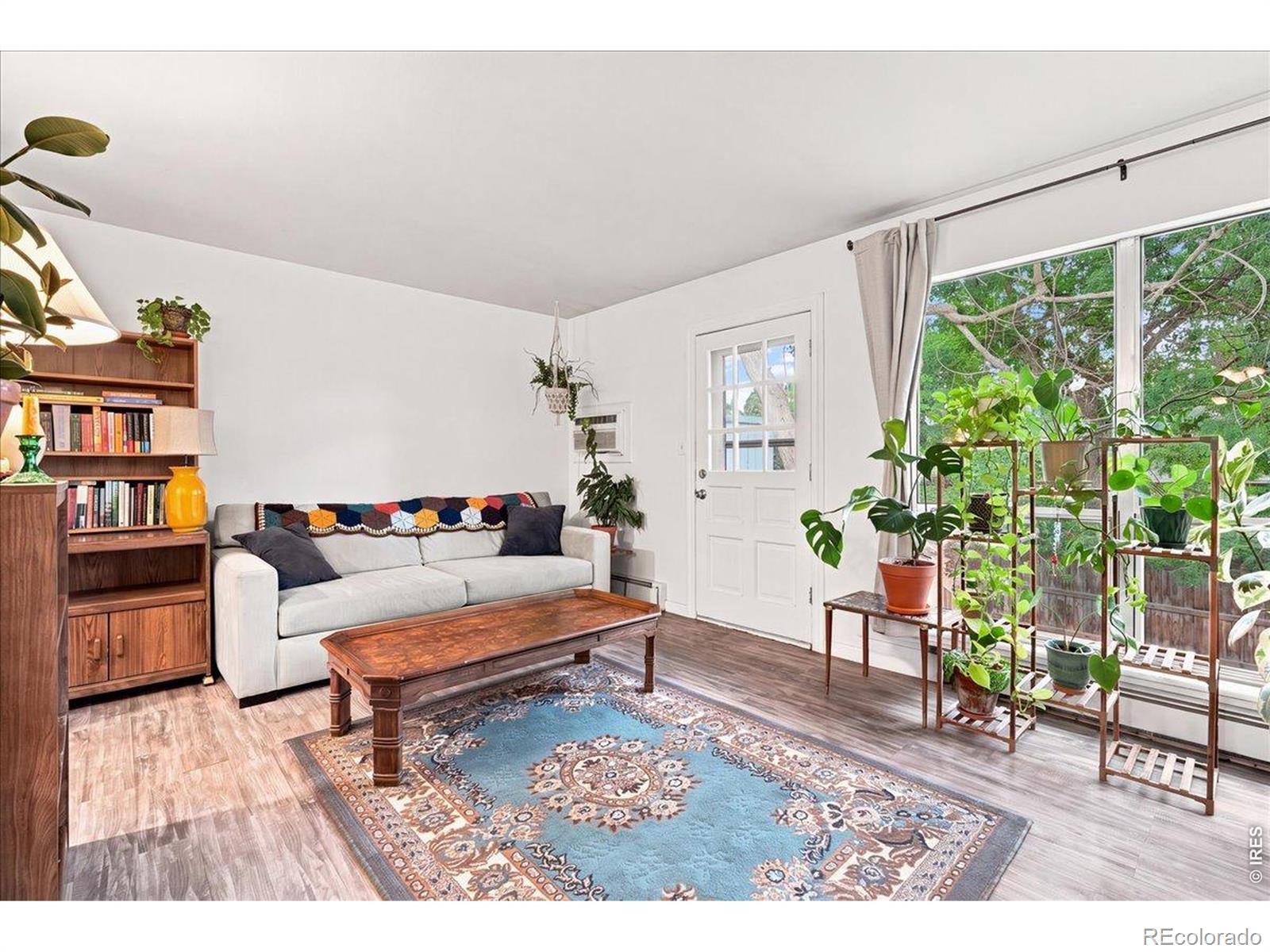 1727 Azalea Drive Unit 4