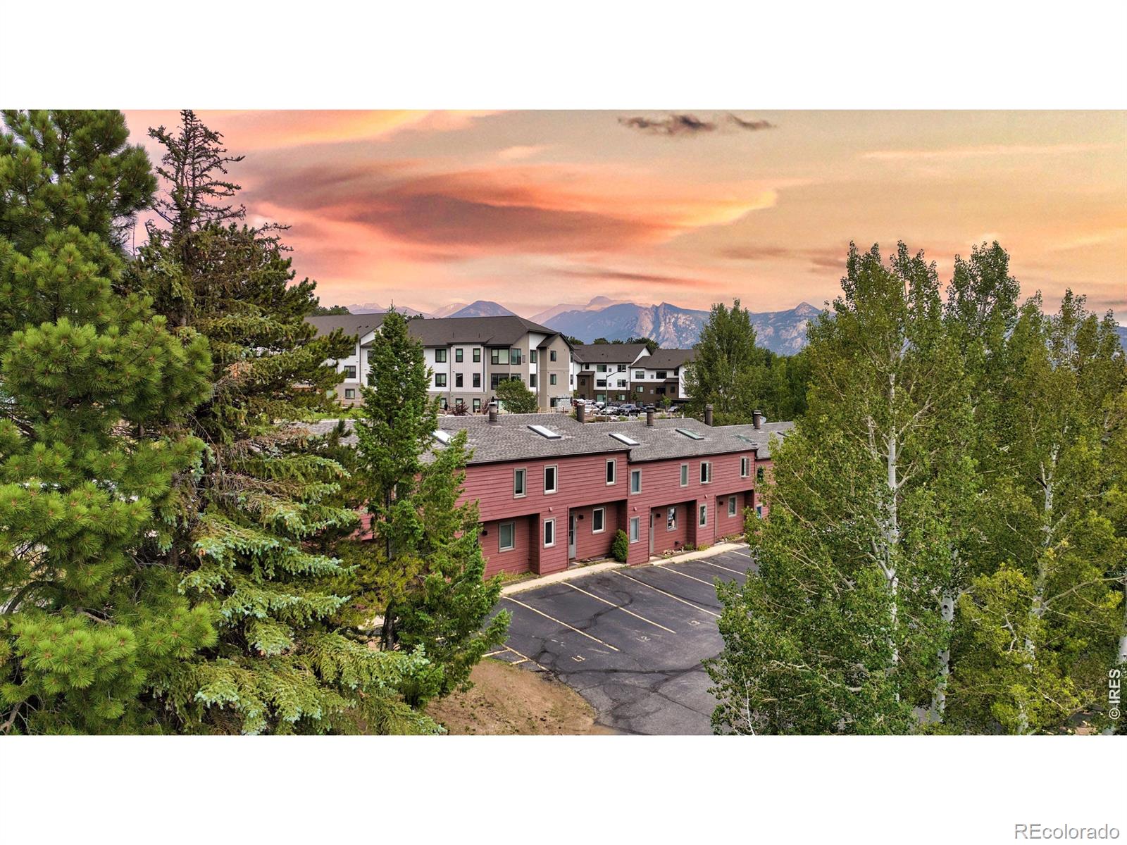 1050 S Saint Vrain Avenue Unit L3