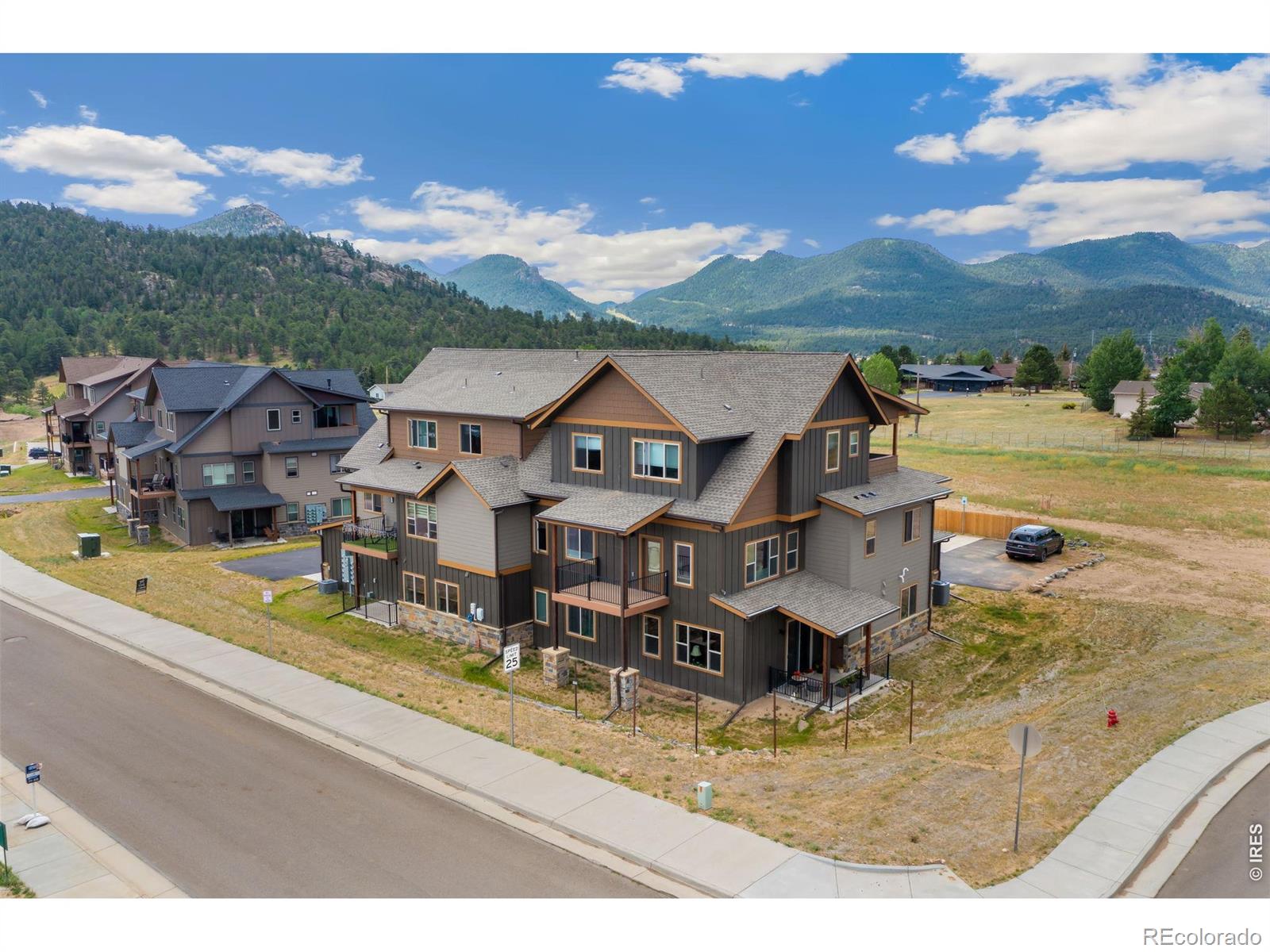 1700 Wildfire Road Unit I-201