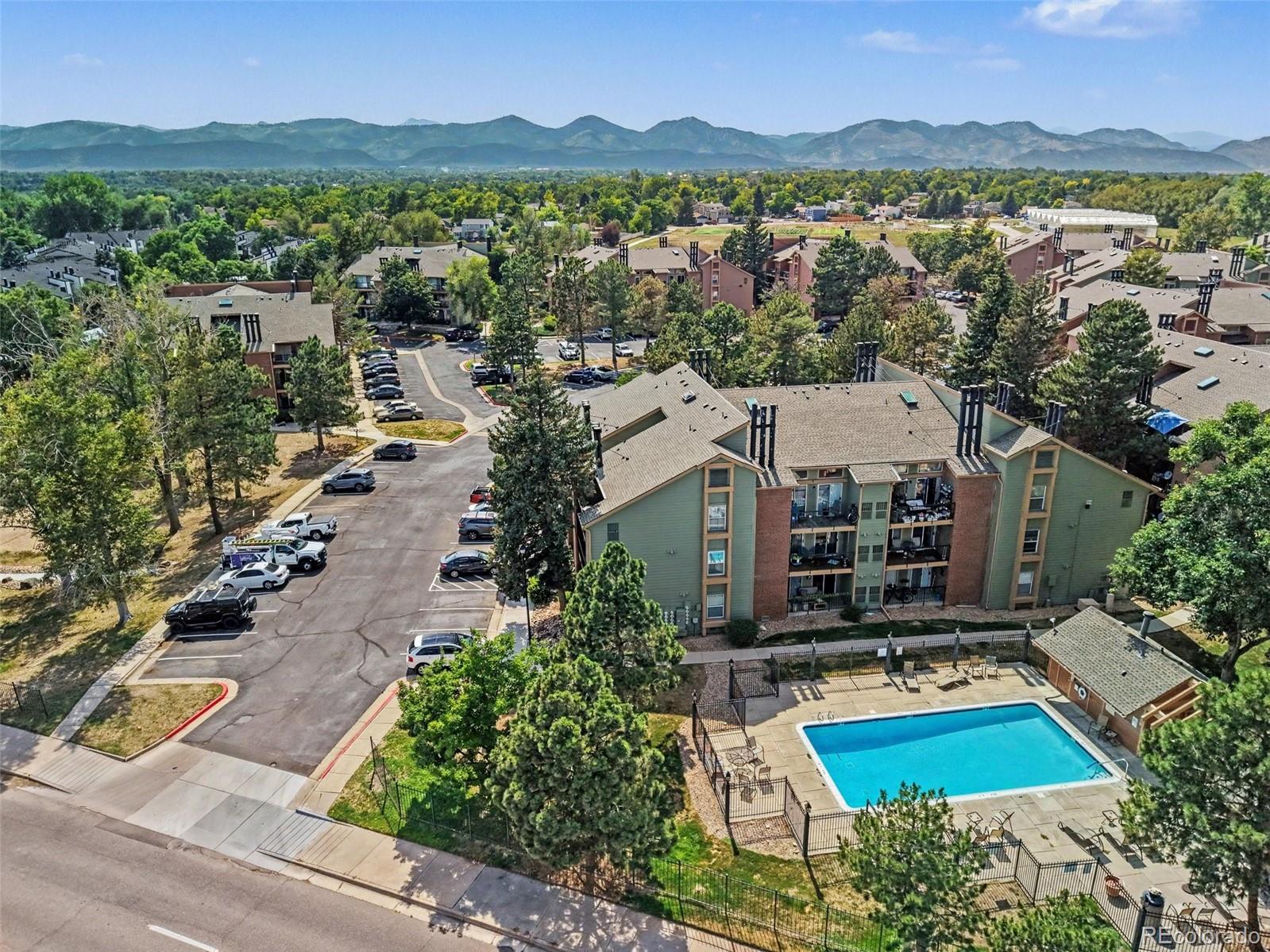 4899 S Dudley Street Unit 4K