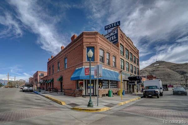 202 N F Street Unit A