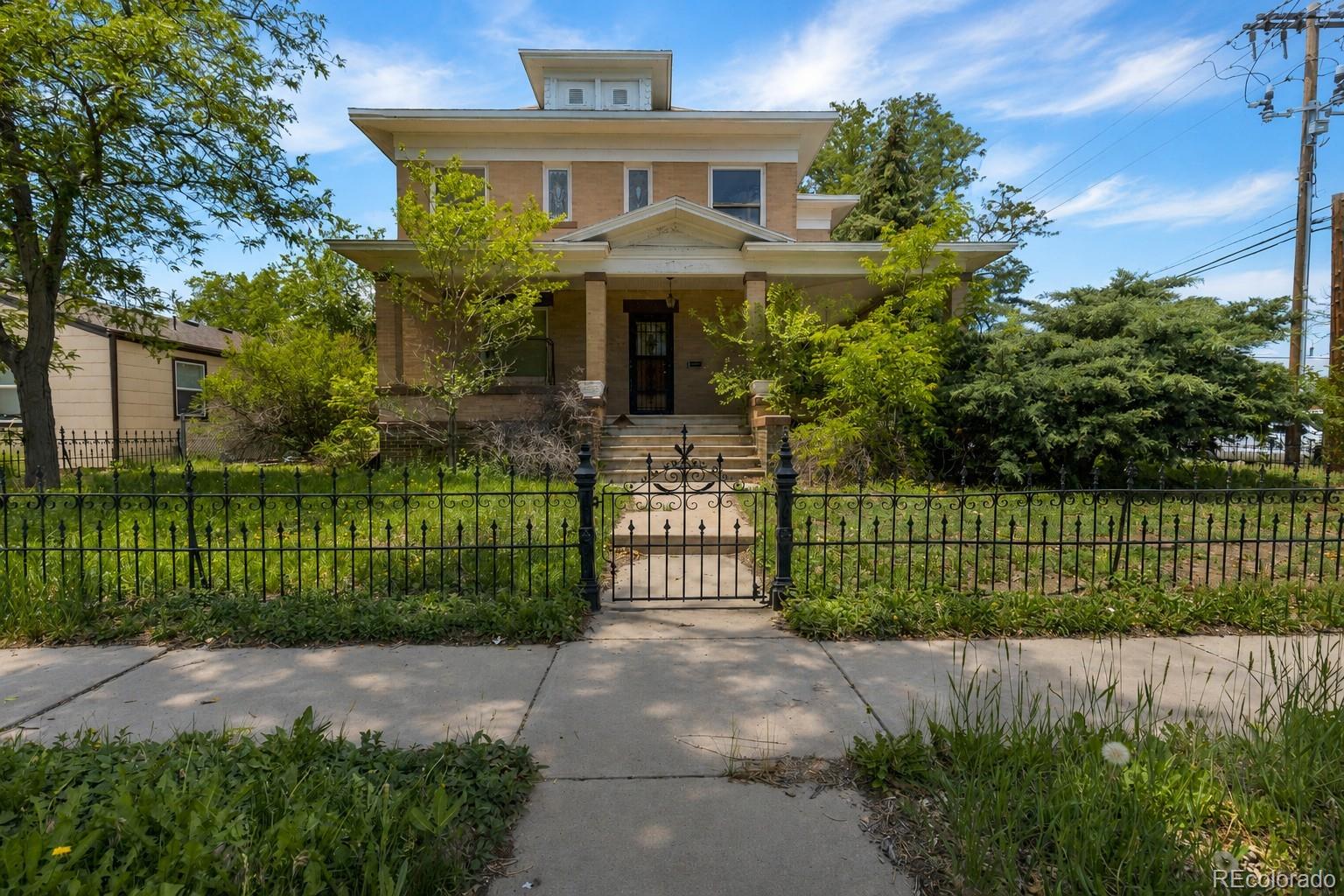 107 S 4th Avenue