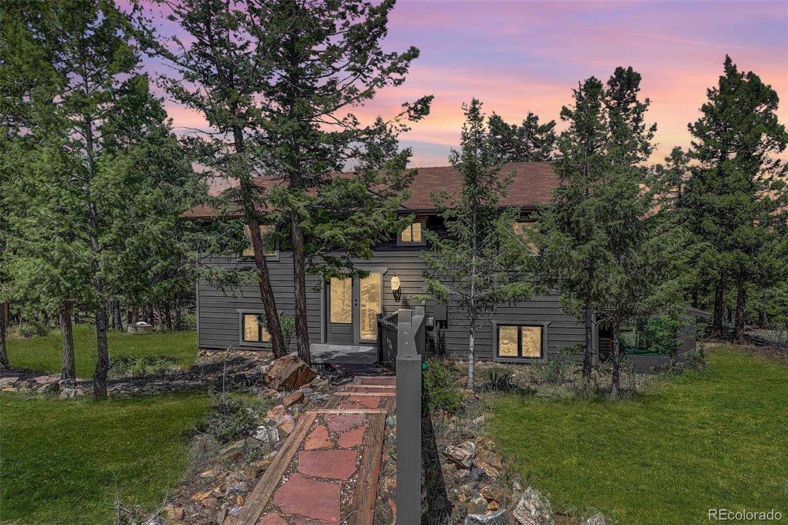 71 Columbine Drive