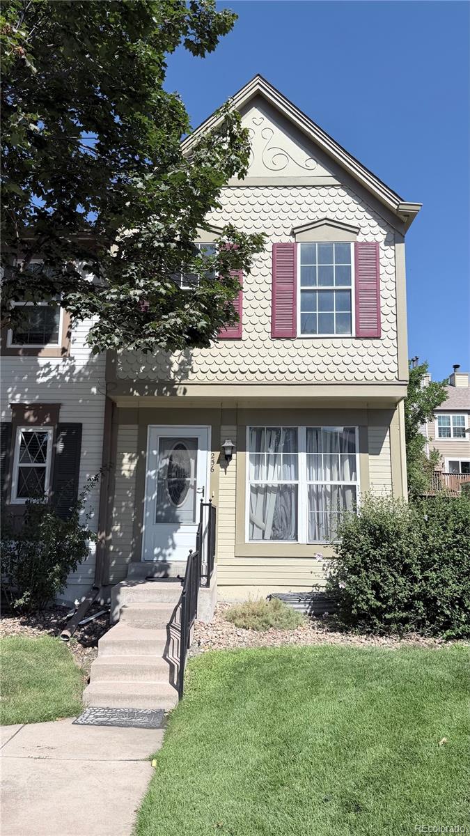 1811 S Quebec Way Unit 256